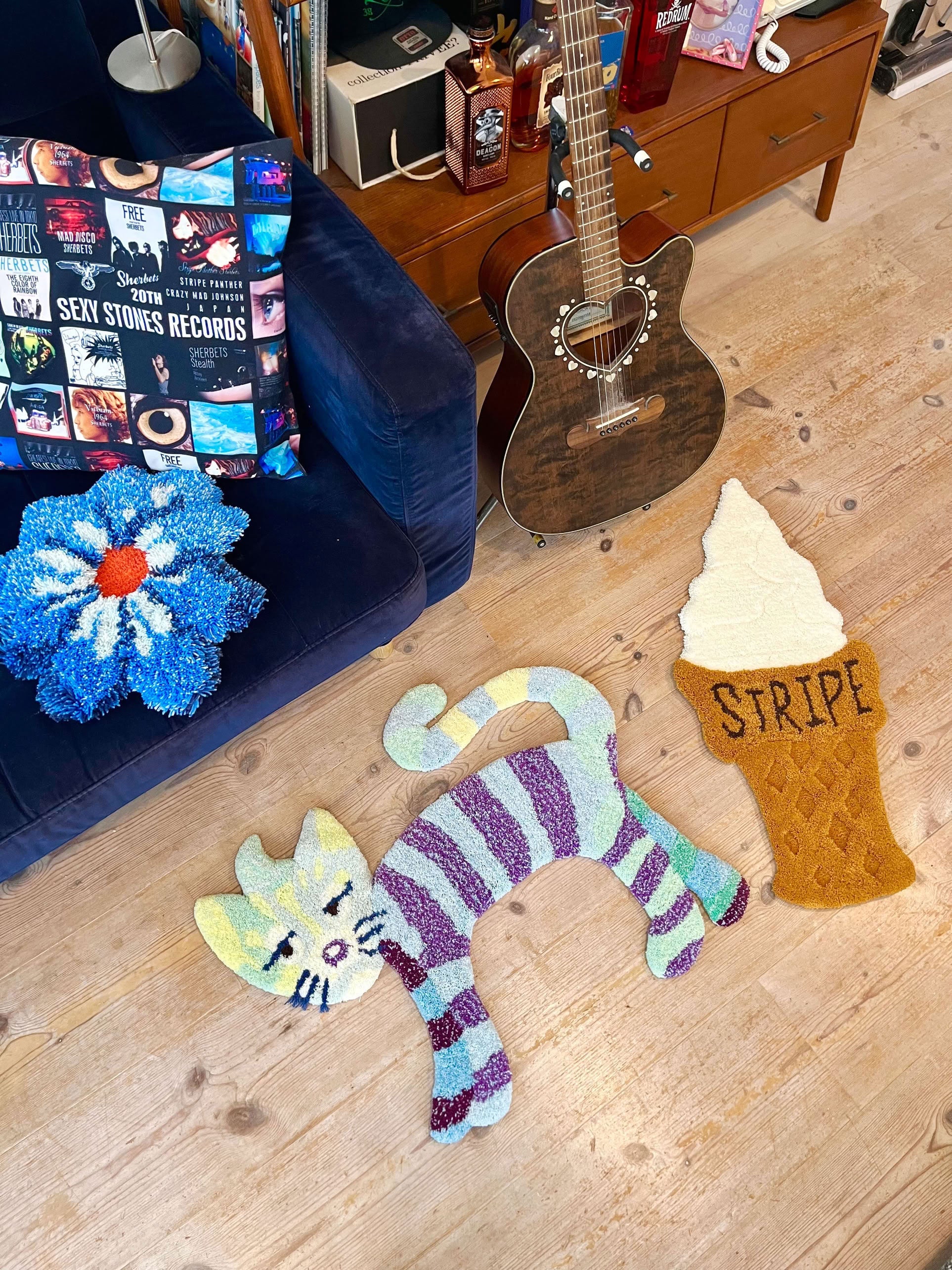 MIYOSHI RUG Kenichi Asai x MIYOSHI RUG Rainbow Cat Rug - Stacked Store