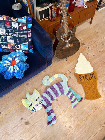 MIYOSHI RUG Kenichi Asai x MIYOSHI RUG Rainbow Cat Rug