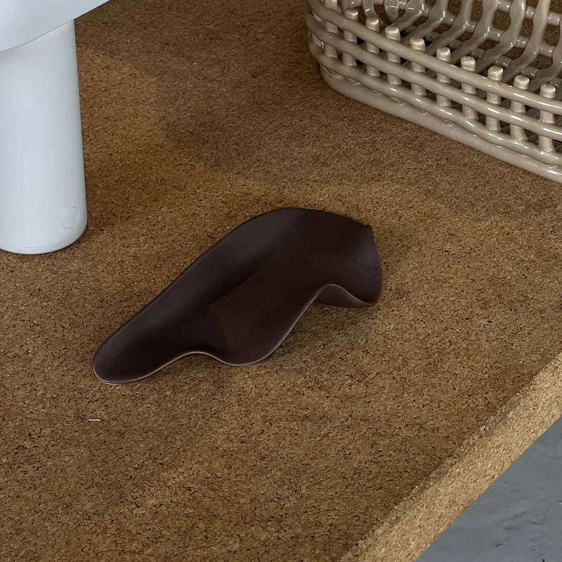 NR Ceramics HIN Leaf Plate