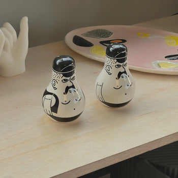 Normann Copenhagen Friends Salt Pepper Set Black Whi