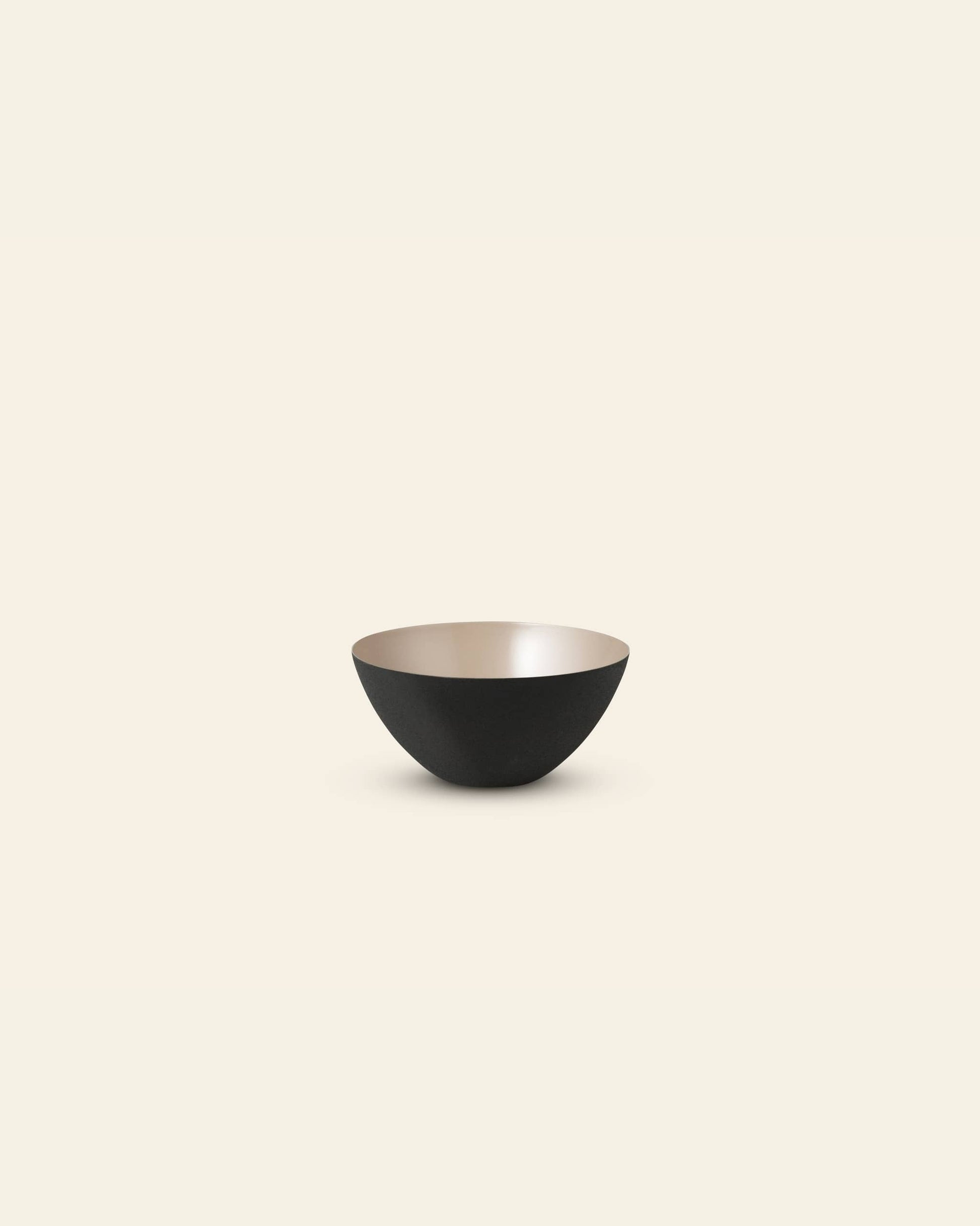 Normann Copenhagen Krenit Bowl 84cm Sand 1