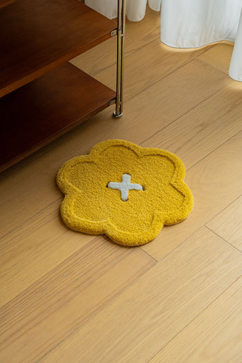 Ordinary Daily Design Flower Button Rug Yellow