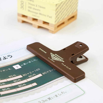 Penco Plastic Clip Brown