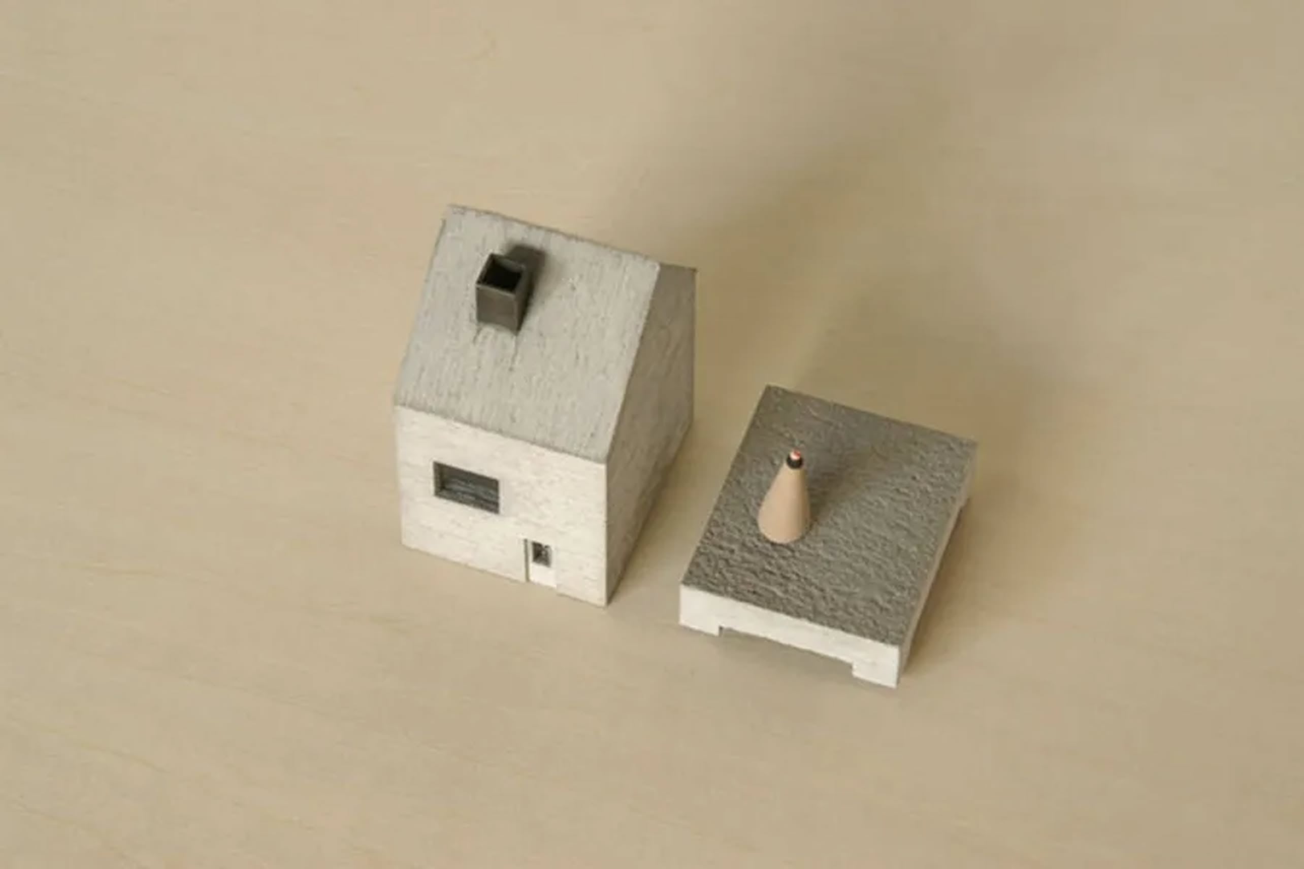 Pull Push Products. House Incense Pot - Natural