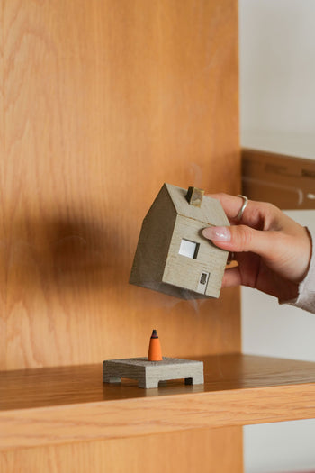 Pull Push Products. House Incense Pot Natural