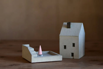 Pull Push Products. Lodge Incense Pot Natural