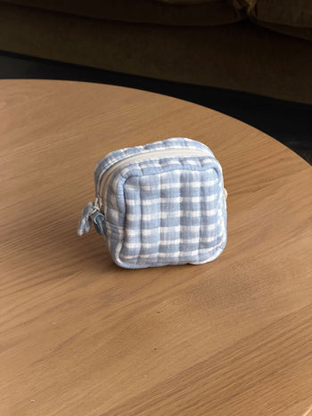 Soft Spot Soft Baby Loaf Pouch Cottage
