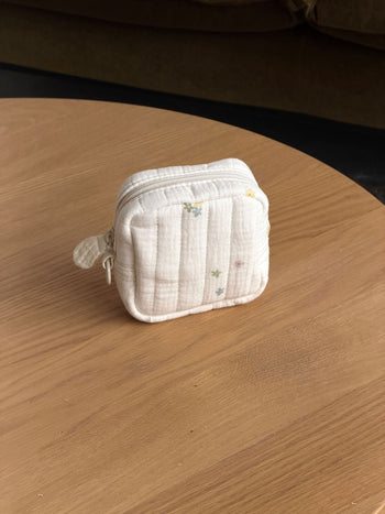 Soft Spot Soft Baby Loaf Pouch Daisies