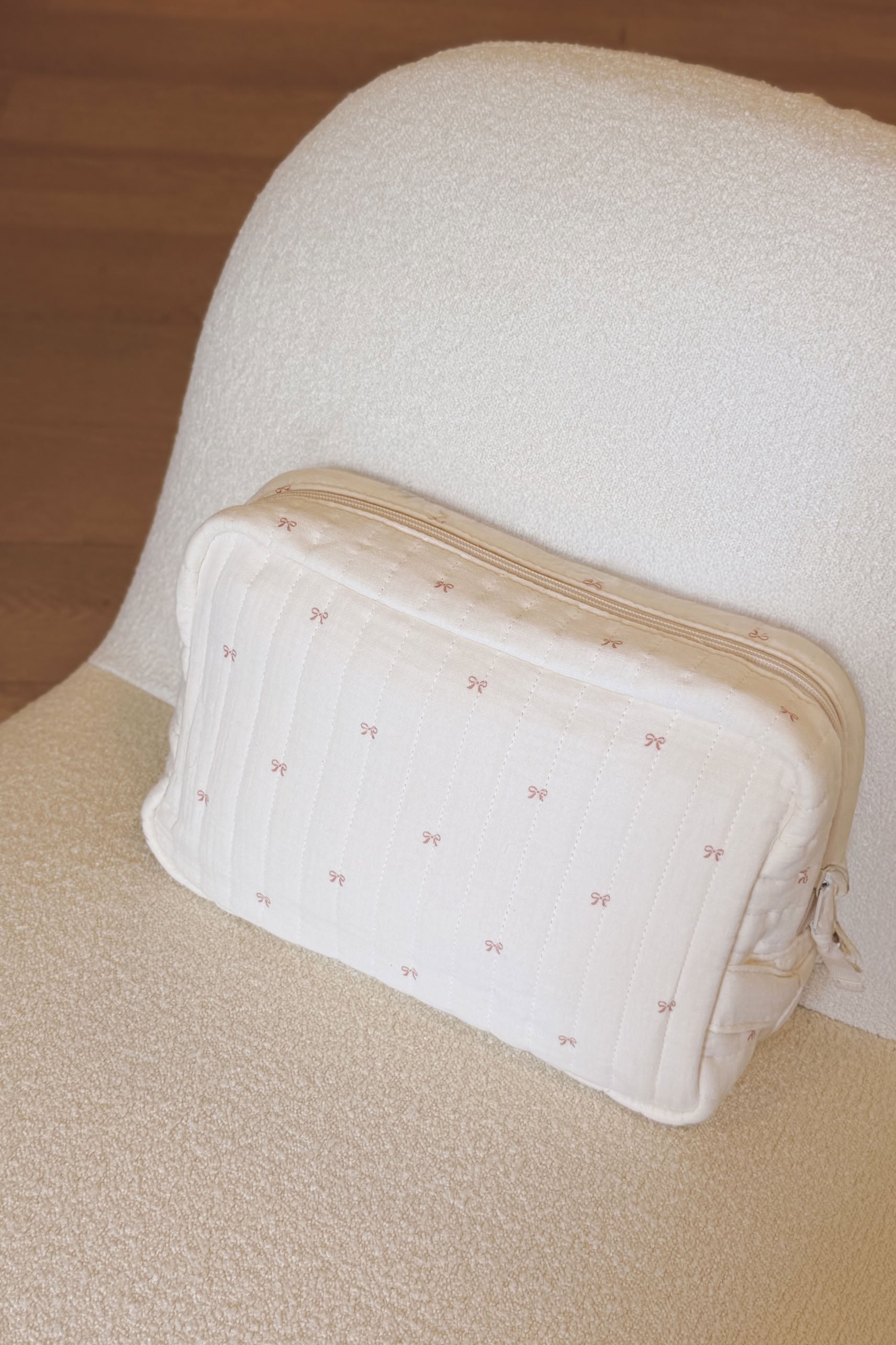 Soft Spot Soft Big Loaf Pouch Ribbon