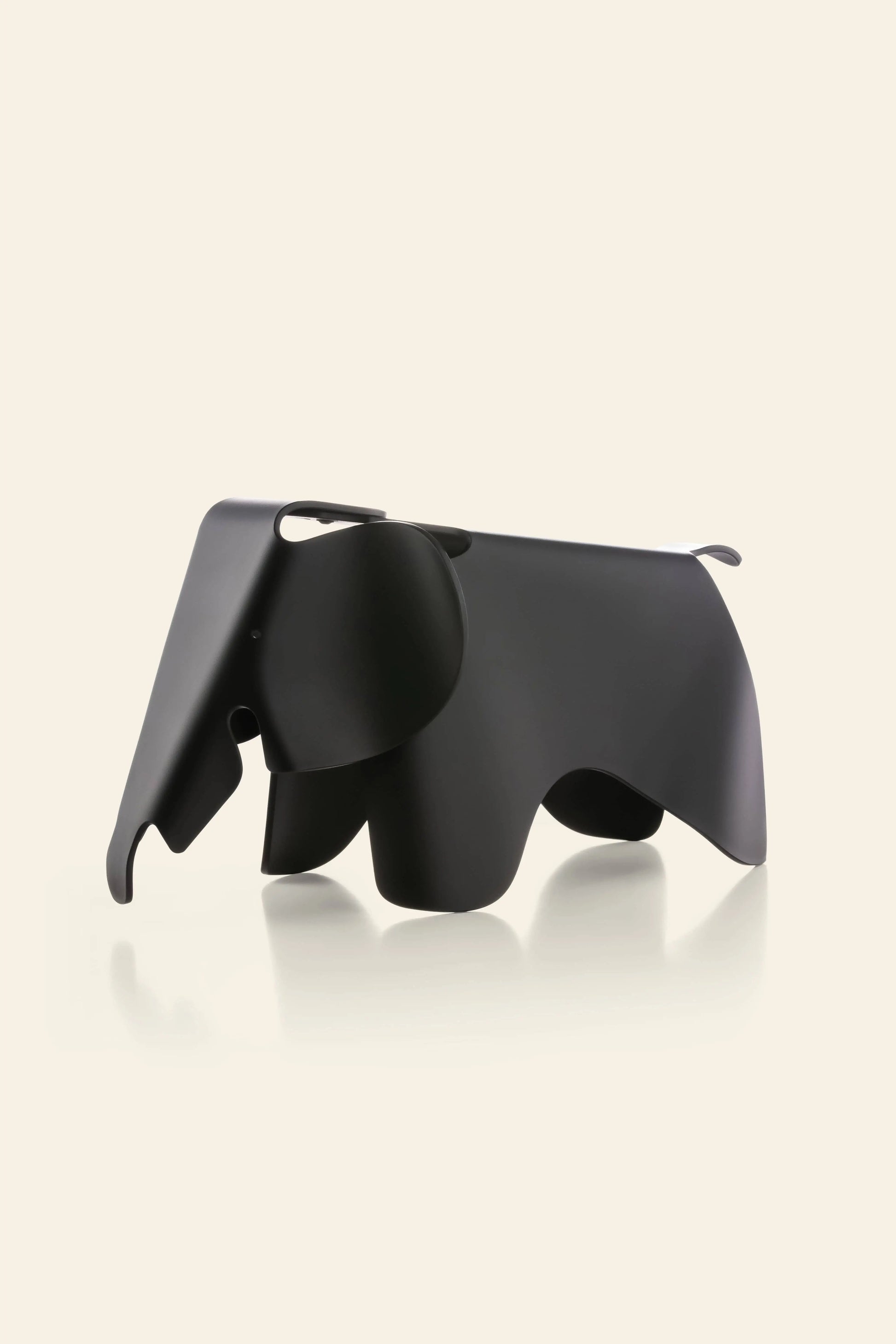 Vitra Eames Elephant Small Deep Black