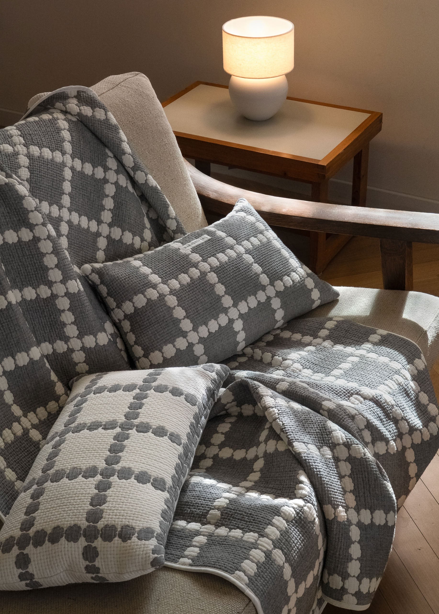 WARMGREY TAIL Blossom Check Cotton Modal Cushion & Pillow Case Warmgrey Line
