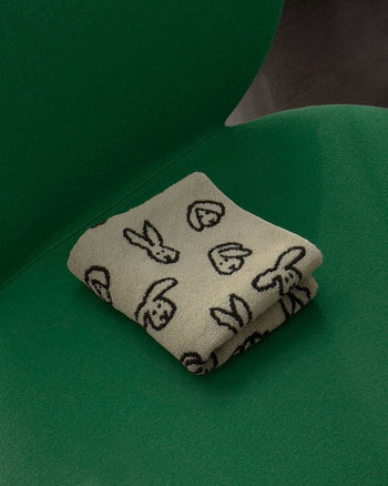 WARMGREY TAIL Bunny Bunny Face Towel Cream