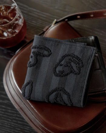 WARMGREY TAIL Bunny Bunny Hand Cloth Black