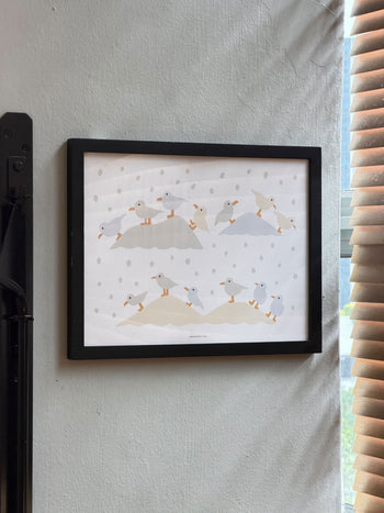 WARMGREY TAIL Gulls Landing Poster (30x40)