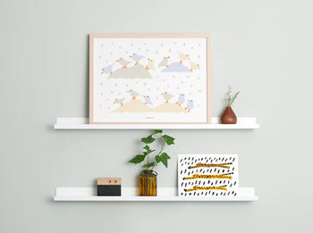 WARMGREY TAIL Gulls Landing Poster (30x40)