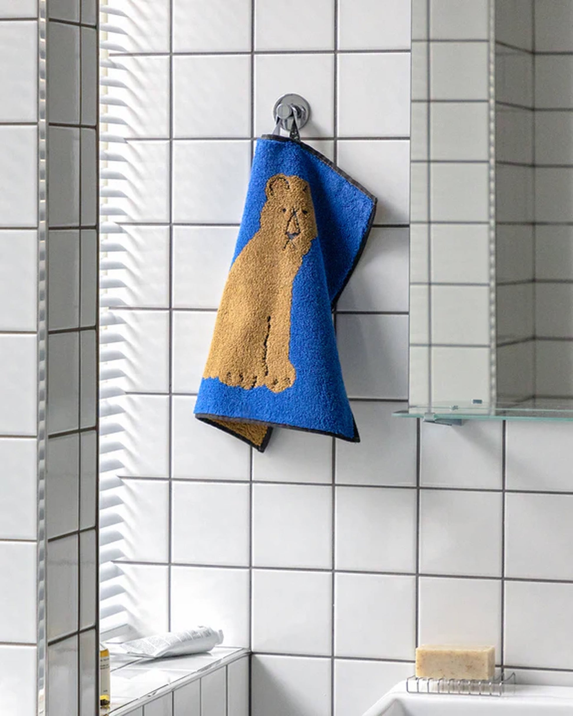 WARMGREY TAIL Lioness Hand Towel Blue