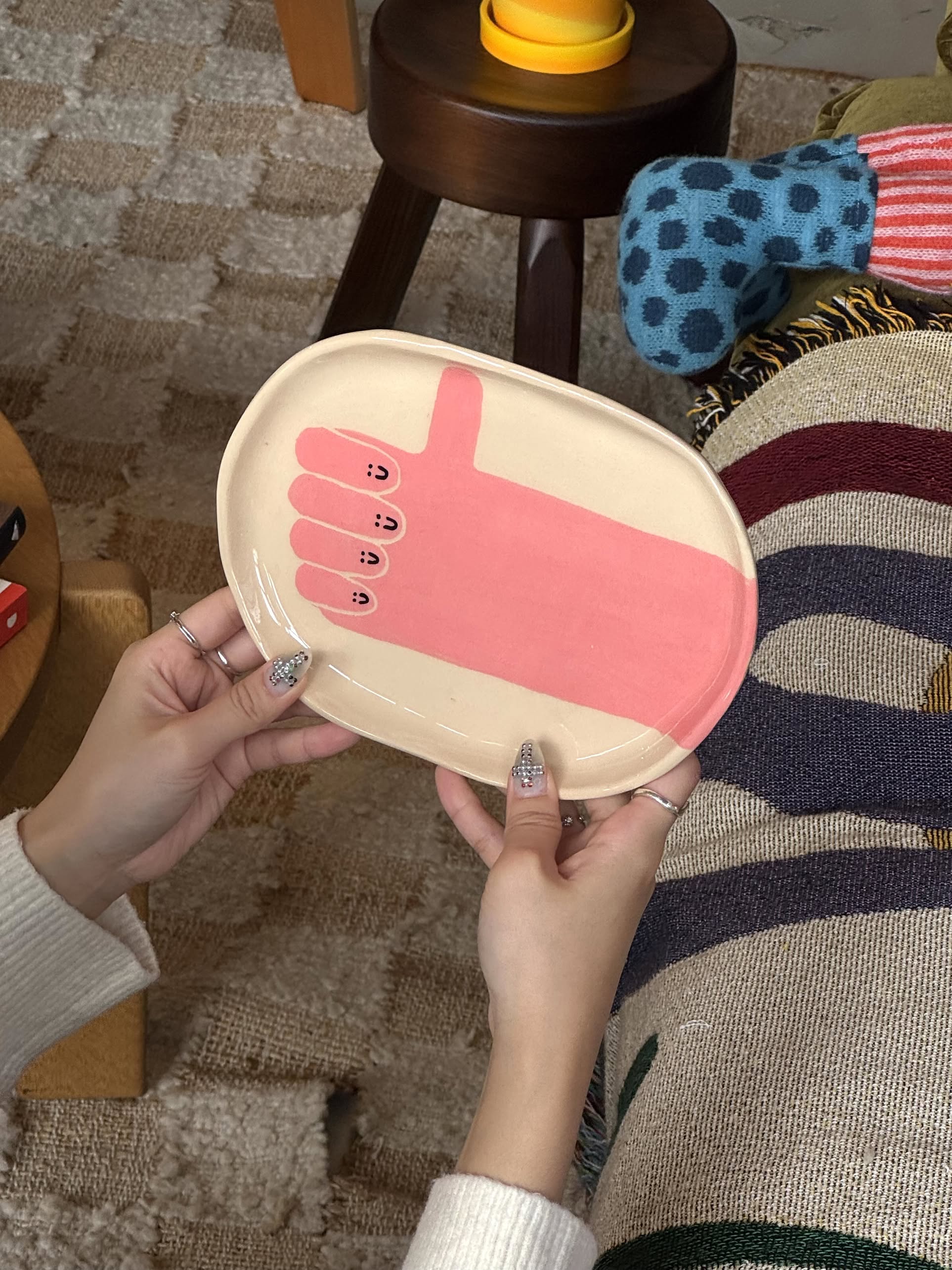 Wobbly Studio Happy Things Plate - Happy Thumb Up