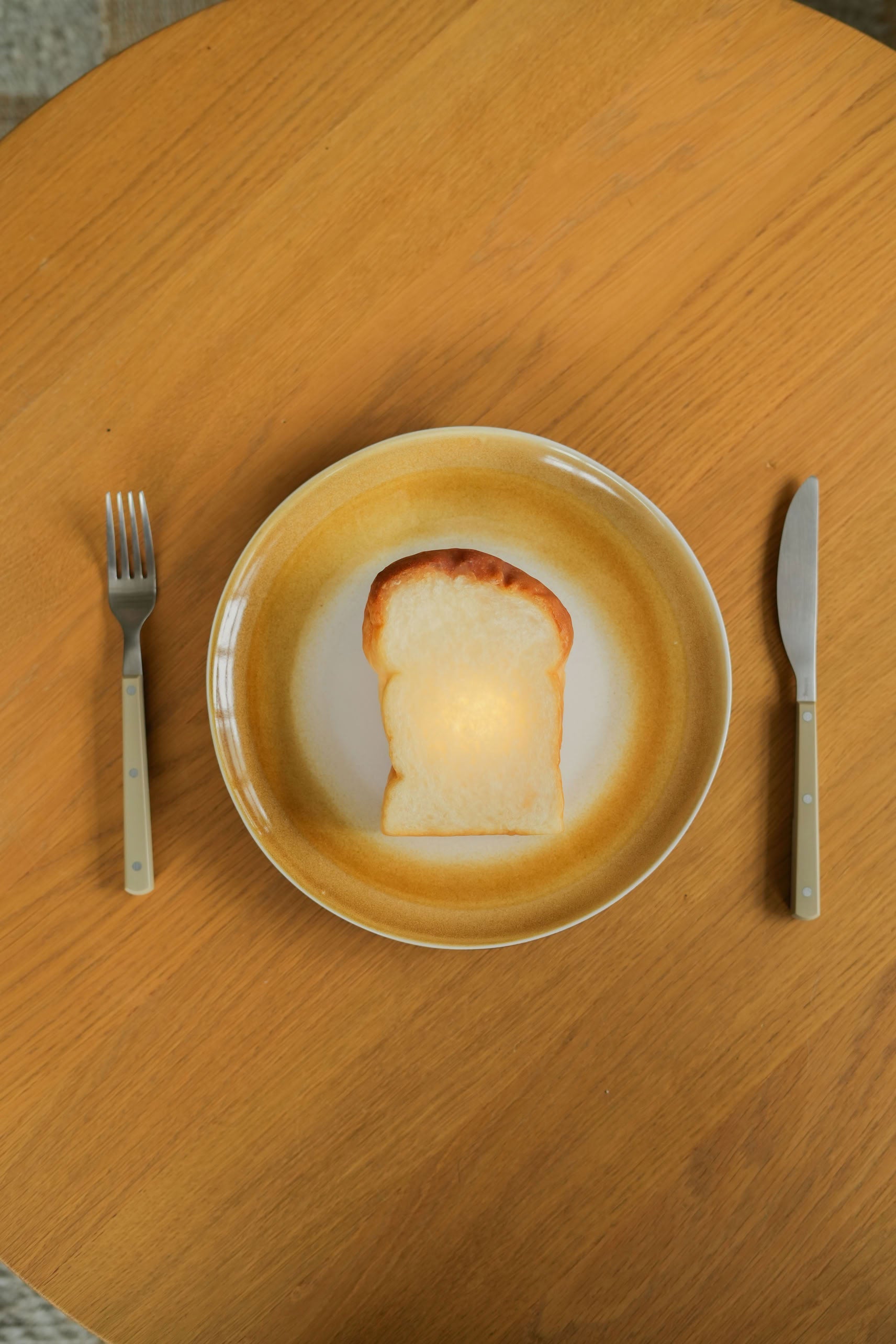 Yukiko Morita Pampshade Toast B Bread Lamp