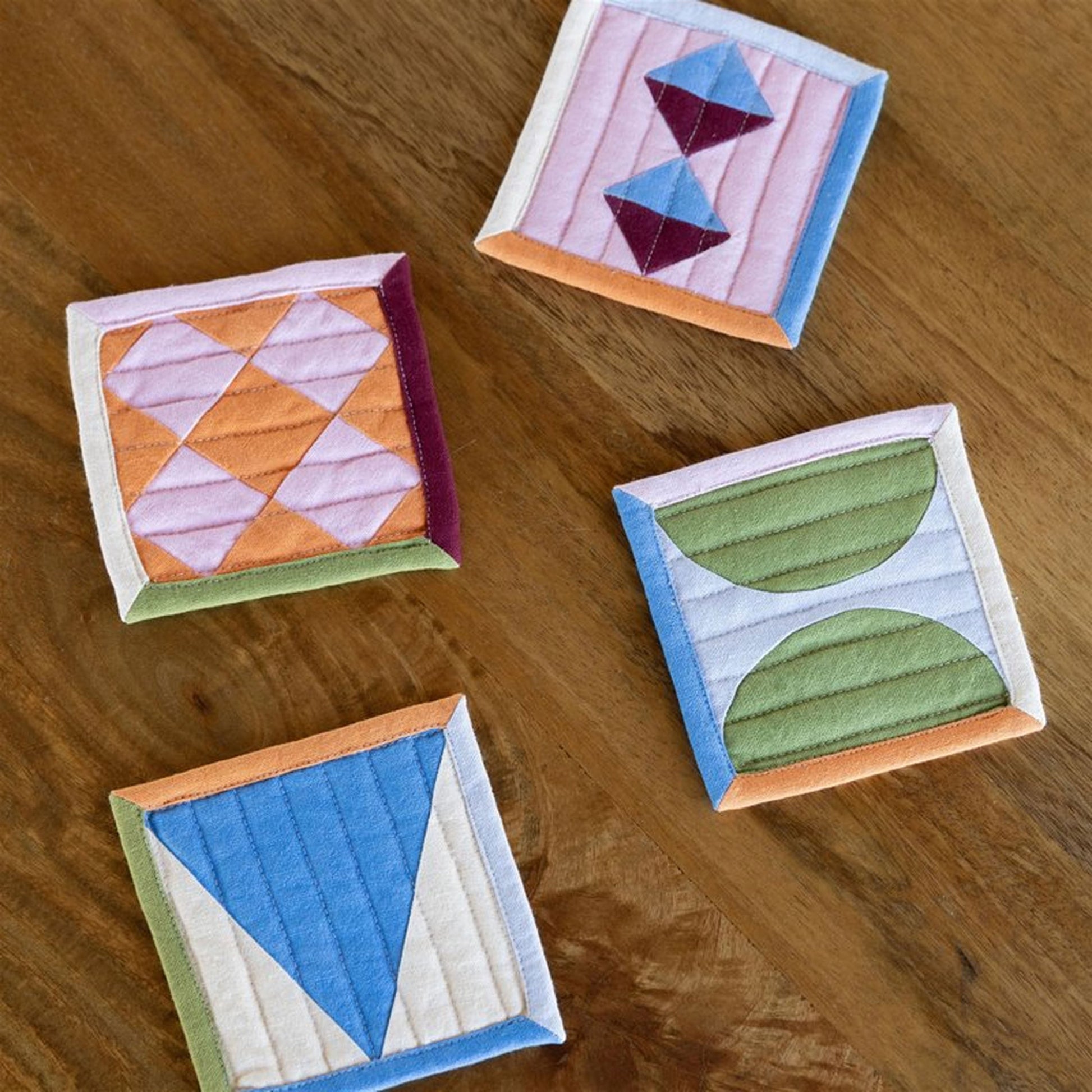 &klevering Stitch Coaster Set of 4 Multicolour